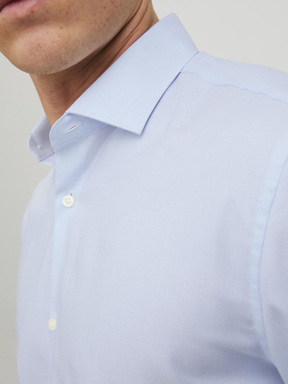 model_shot-detail